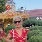 Mila, 71